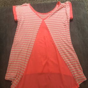 Women’s size small top